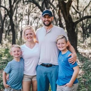 Meet your Posher, Angela